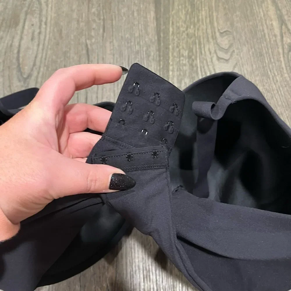 NWOT SKIMS Fits Everybody Underwire T-Shirt Bra Superstar Padded Onyx Size 44H